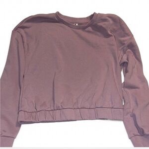 90 Degree By Reflex Cropped Crewneck Sweatshirt in Mauve